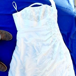 4 wedding dresses all tags new for $150